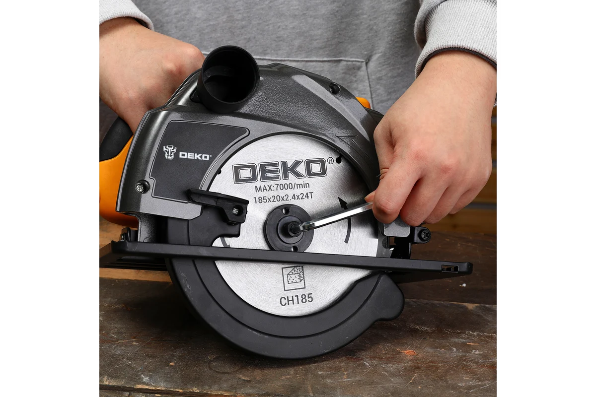 Дисковая (циркулярная) пила DEKO DKCS1800 1800Вт, 185мм диск