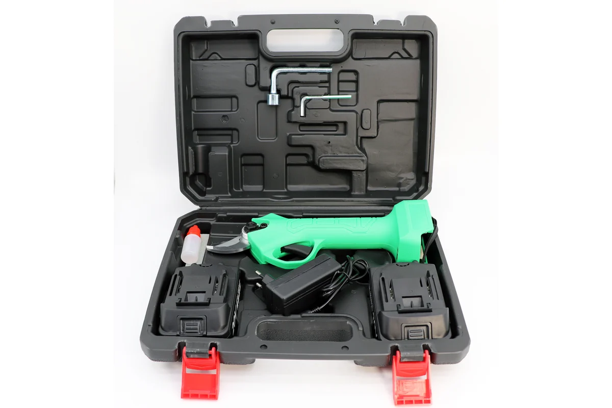 Секатор аккумуляторный ZITREK GreenNer 20 (20В, 2,0Ач Li-ion аккум. 2шт., зу, кейс)